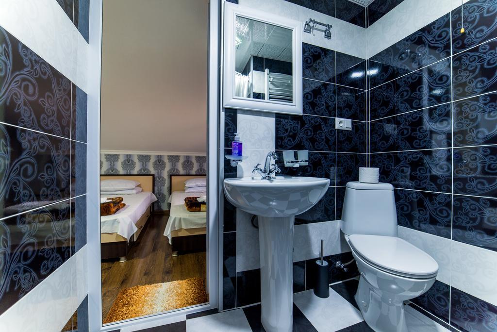Hotel Guglux &Wine Cellar 텔라비 외부 사진