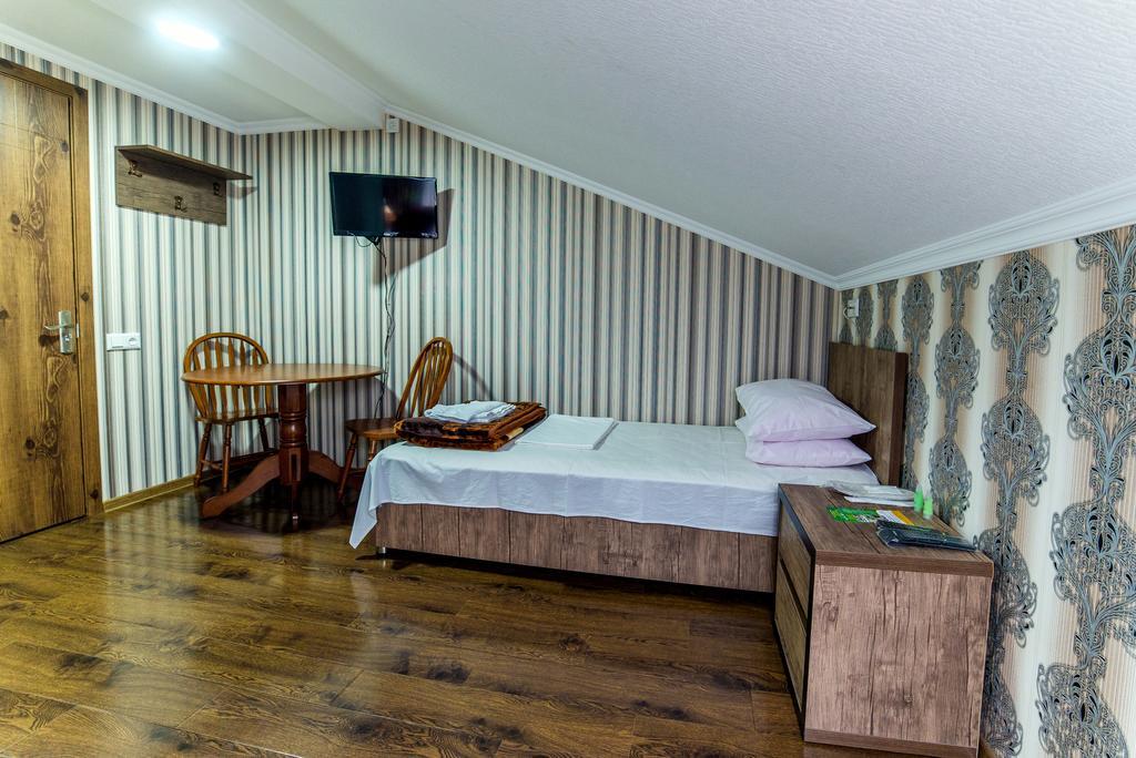 Hotel Guglux &Wine Cellar 텔라비 외부 사진